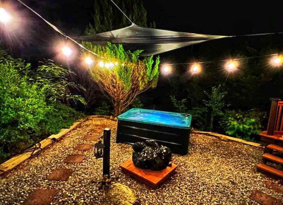 코스비 Tiny House, Wifi,Hot Tub,Secluded 빌라 외부 사진