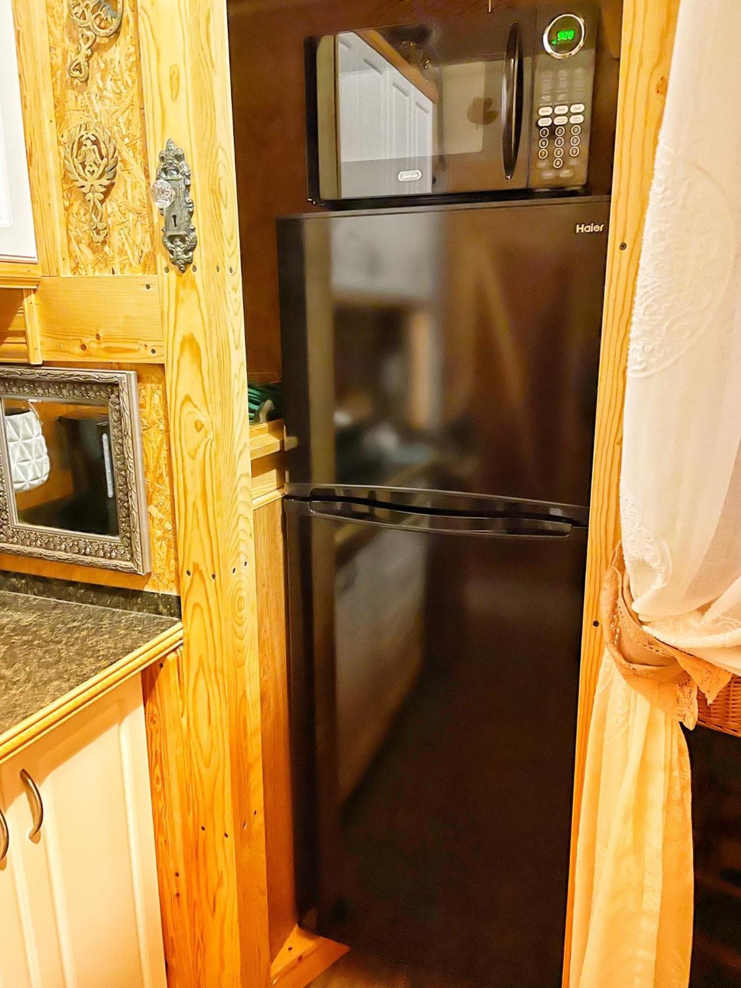 코스비 Tiny House, Wifi,Hot Tub,Secluded 빌라 외부 사진